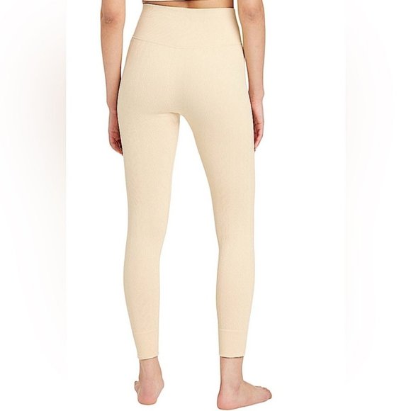 NWT - Women's "Ivory" Seamless High-Rise Cable Knit 7/8 Leggings - JoyLab - Picture 2 of 4